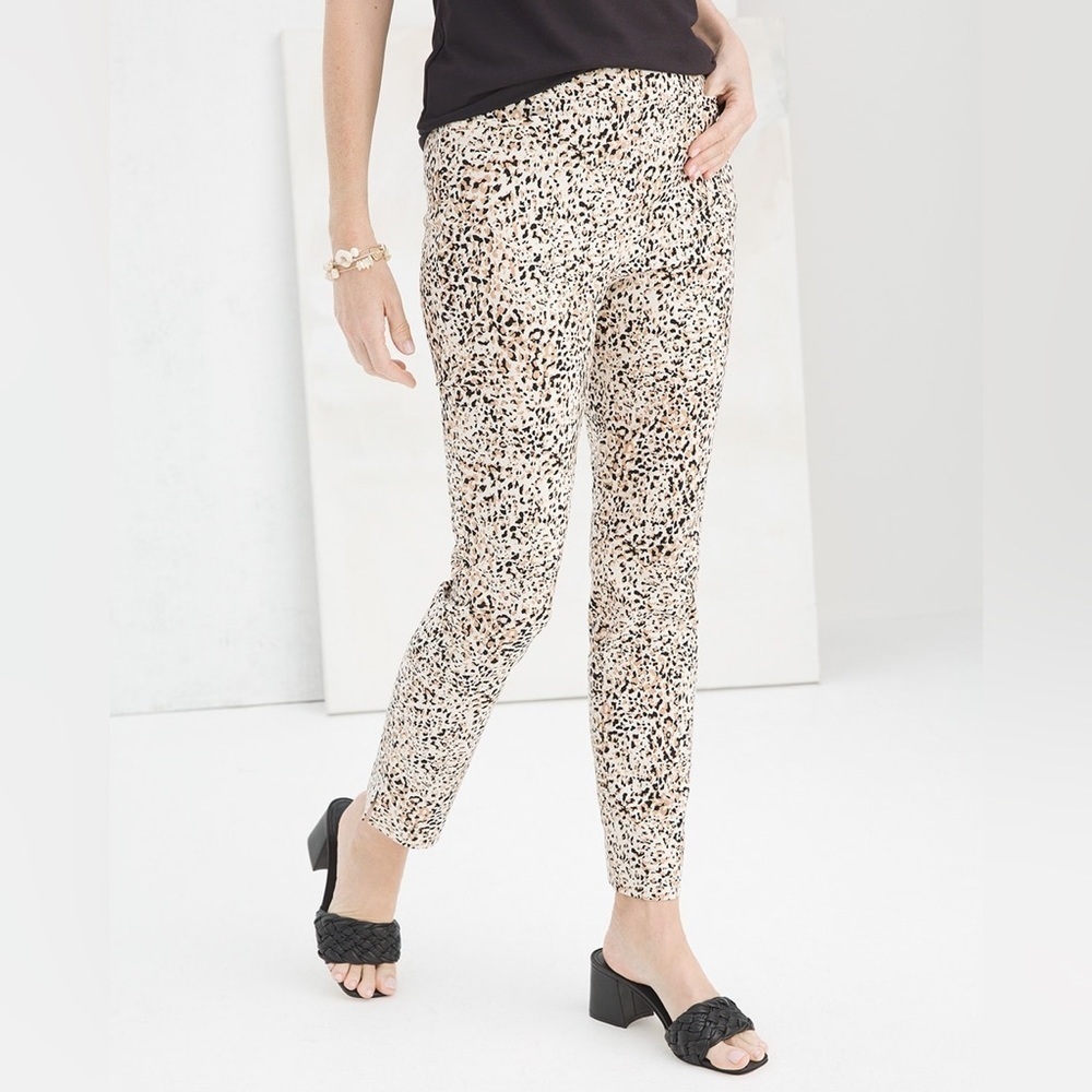 Chicos Size 1R US 8R Chic‎ Animal Print So Slimming Brigitte Slim Fit Ankle Pant